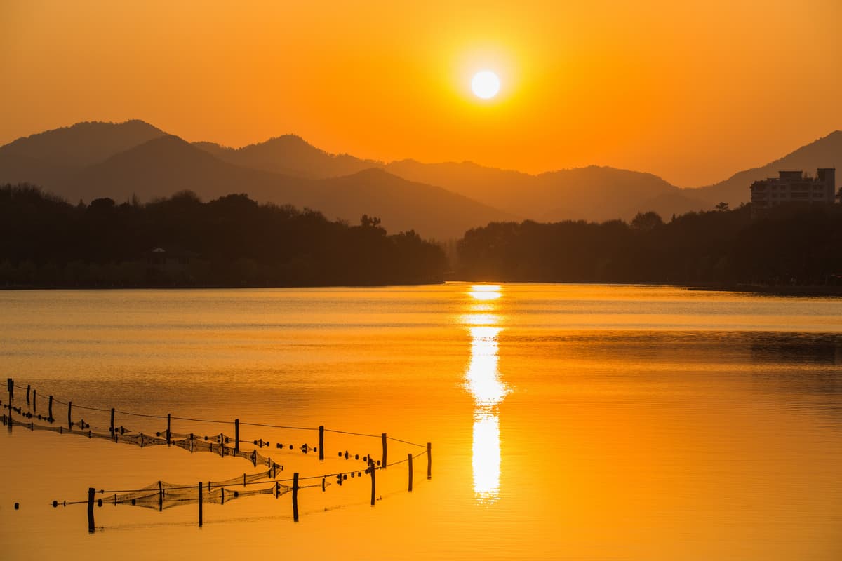 Shanghai Hangzhou Wuzhen 3-Day Private Tour with West Lake 5