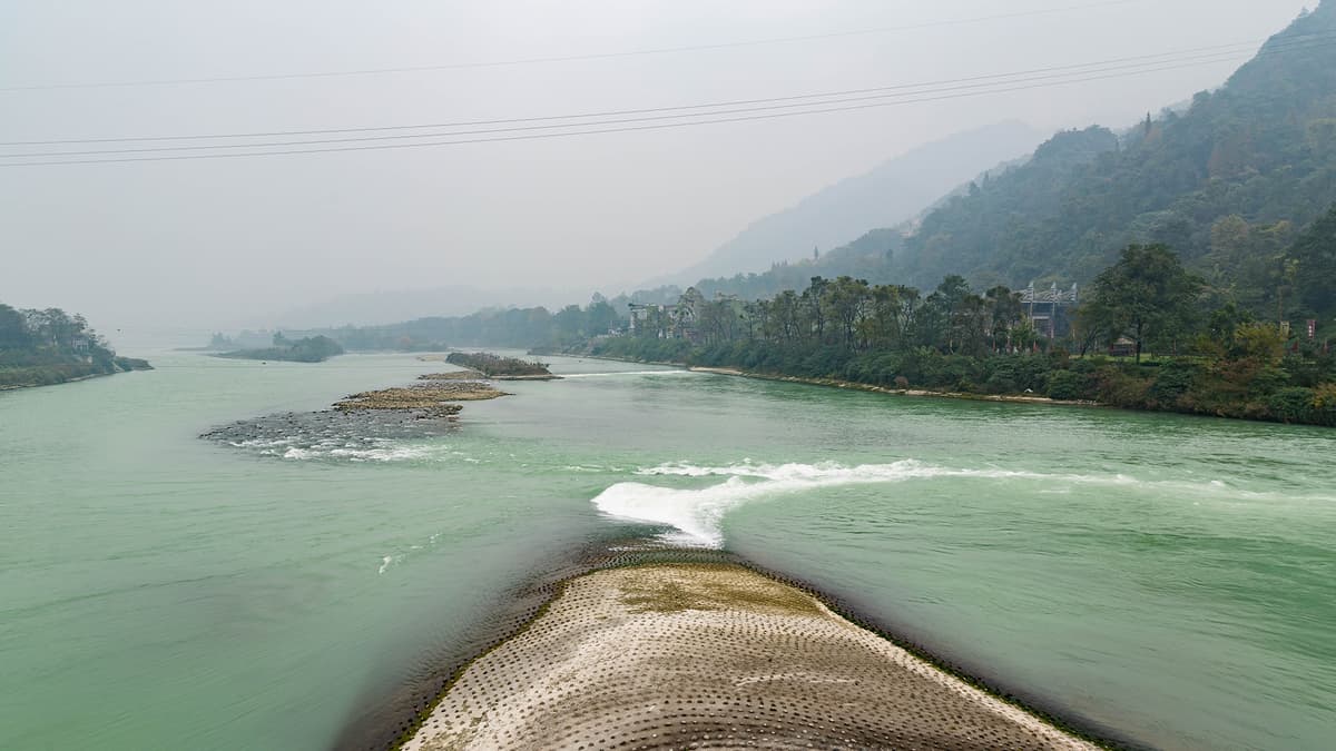Chengdu 3-Day Private Tour Panda Base Dujiangyan Qingcheng 2