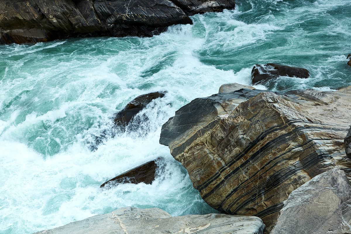 Lijiang to Shangri-La 2-Day Private Tour Tiger Leaping Gorge 3