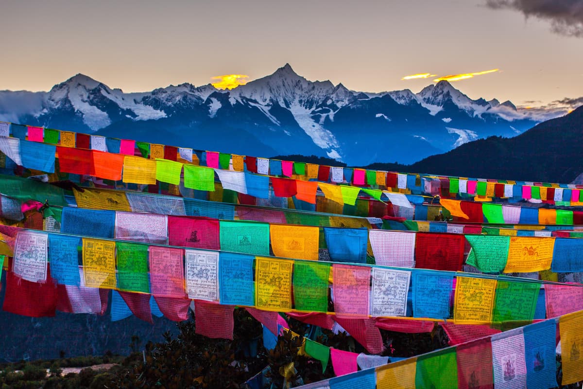 Shangri-La 2-Day Private Tour with Meili Snow Mountain 4