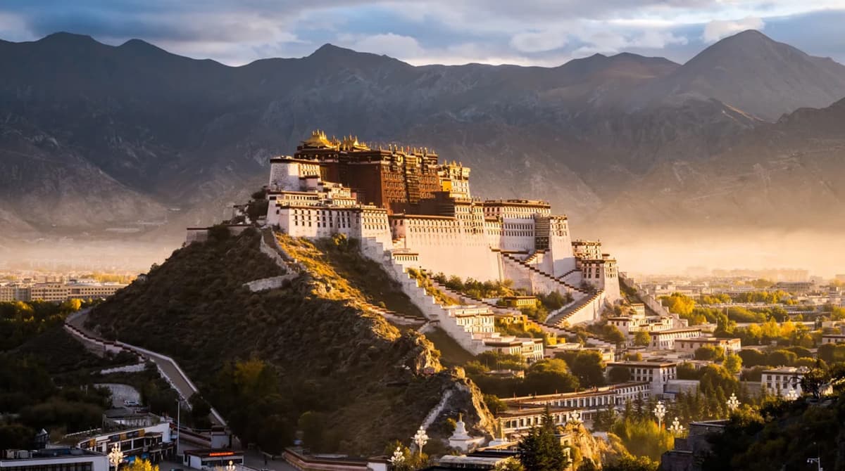 China 16-Day Private Tour from Beijing to Shanghai via Tibet 2
