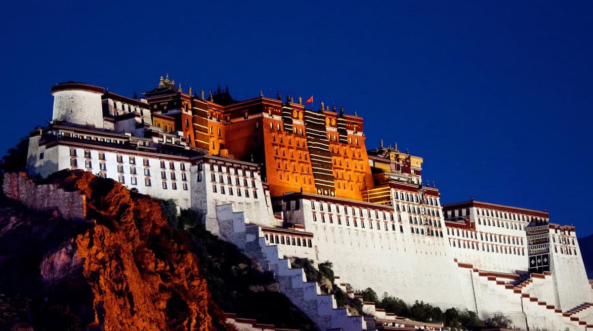Lhasa 5-Day Private Tibet Tour Potala Palace Yamdrok Lake 2