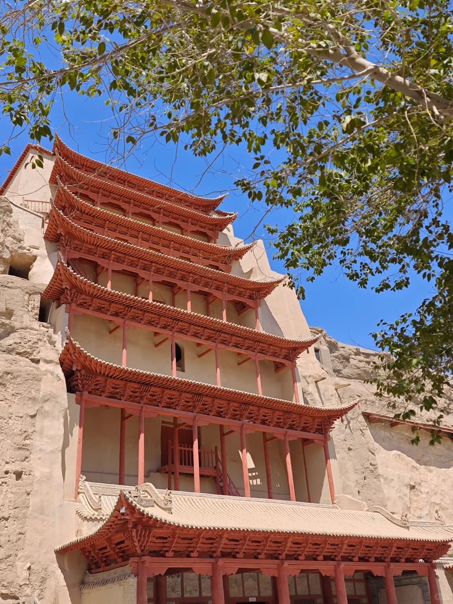 Dunhuang 3-Day Private Tour Mogao Caves Crescent Moon Spring 5
