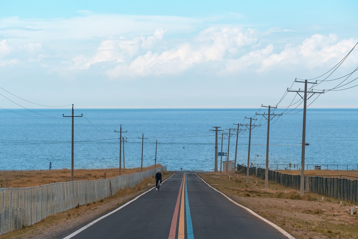Xining to Qinghai Lake Private Day Tour 4