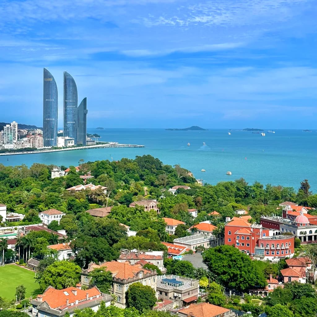 Xiamen Gulangyu Island Private Tour with Shuzhuang Garden 4