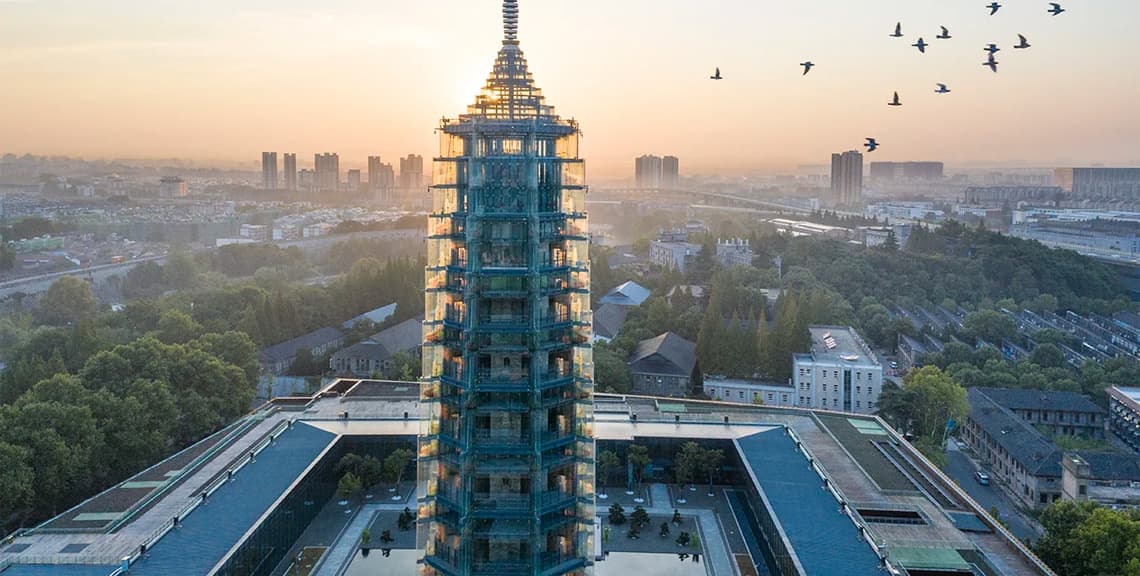 Porcelain Tower of Nanjing (Grand Bao'en Temple Heritage）
