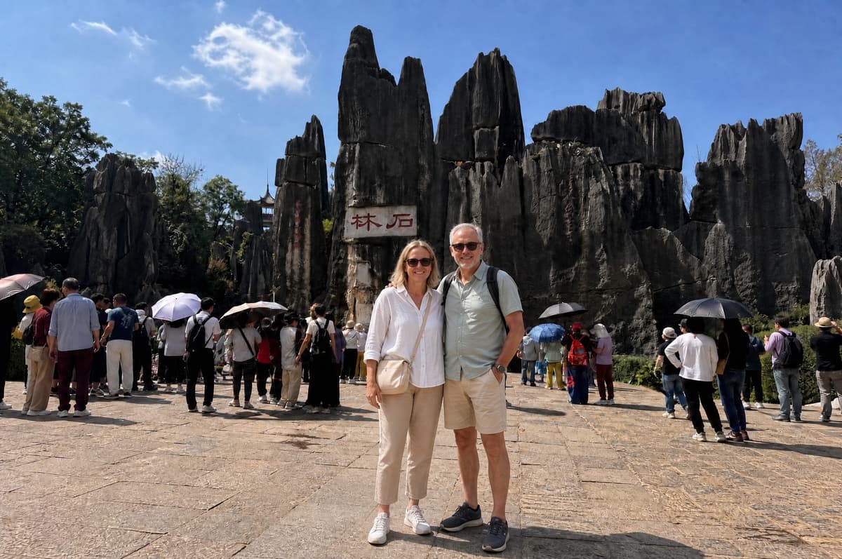 Kunming 3-Day Private Tour Stone Forest Jiuxiang Caves