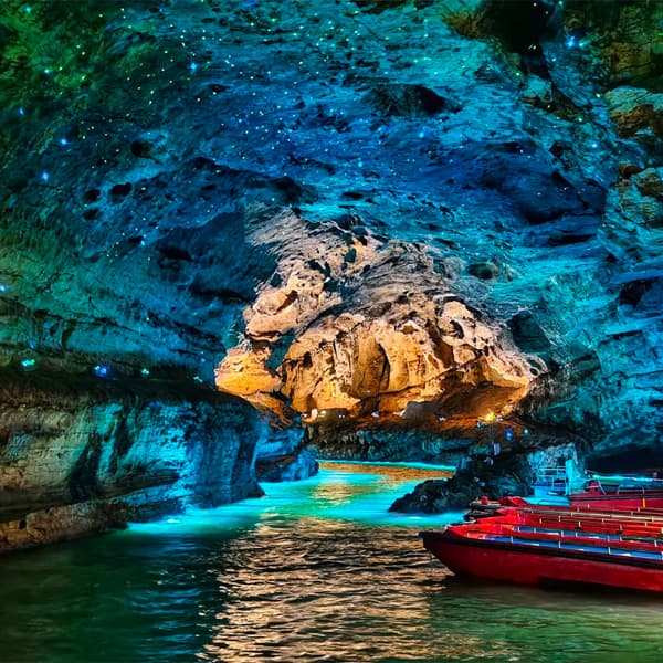 Huanglongdong Tourism Area  