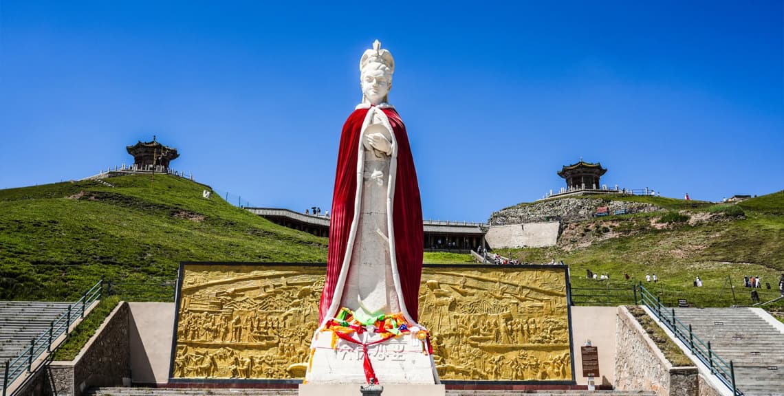 Riyue Mountain