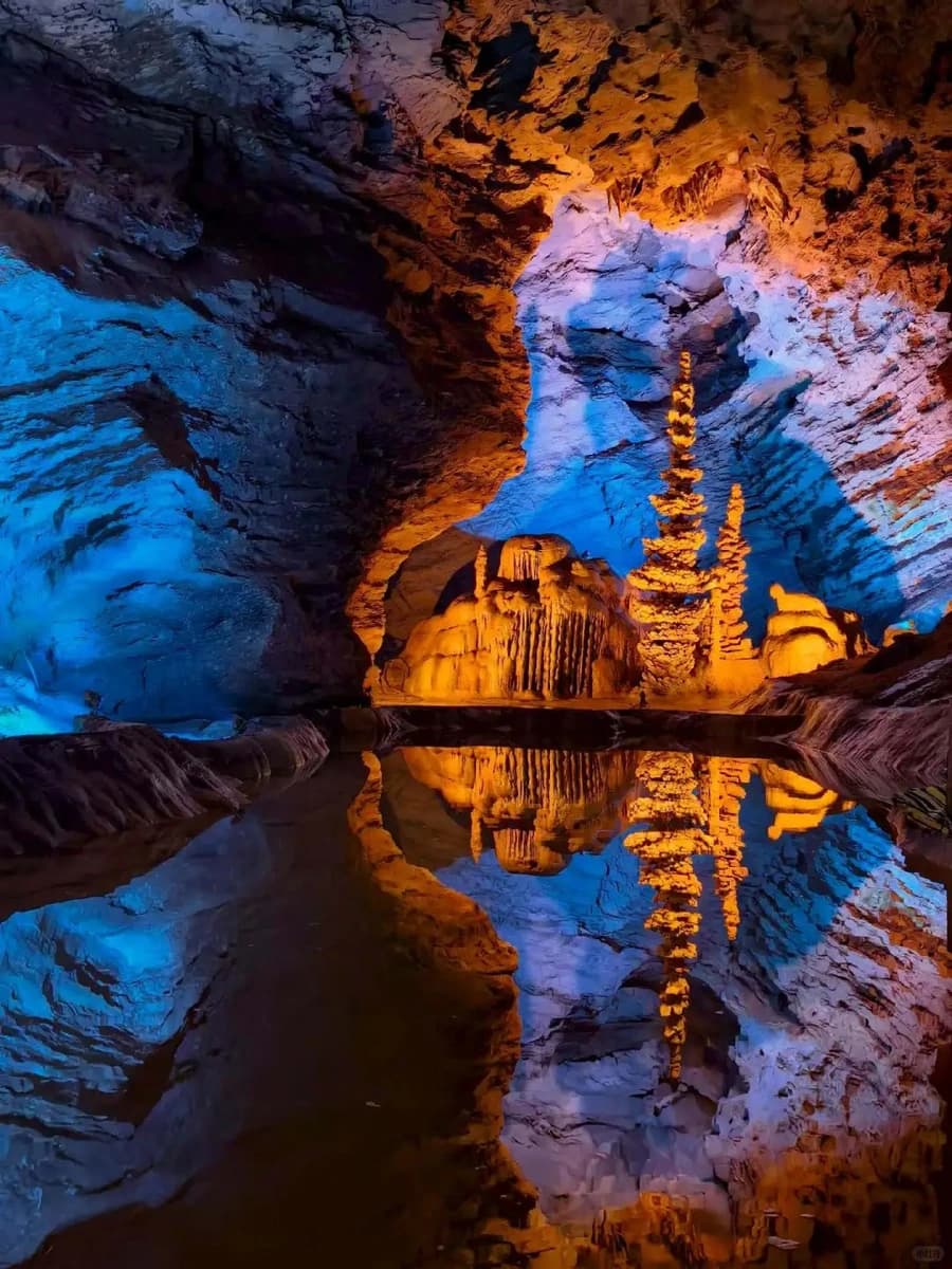 Guizhou Zhijin Cave Private Car Day Tour with Driver
