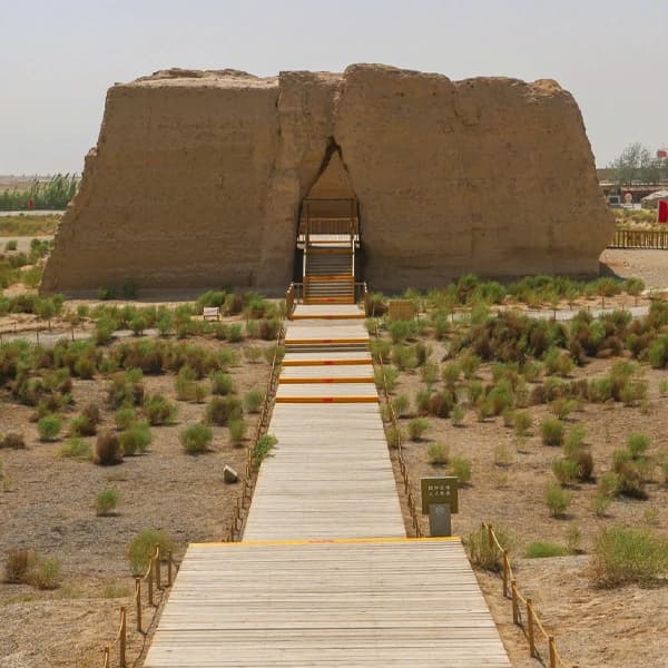 Dunhuang Yadan and Yumen Pass Private Day Tour with Driver 2
