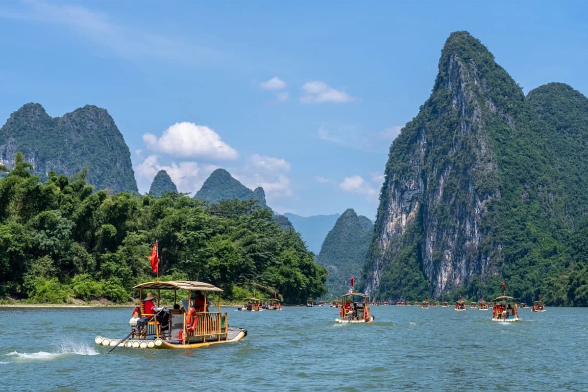 Guilin Yangshuo 2-Day Private Car with Driver 3