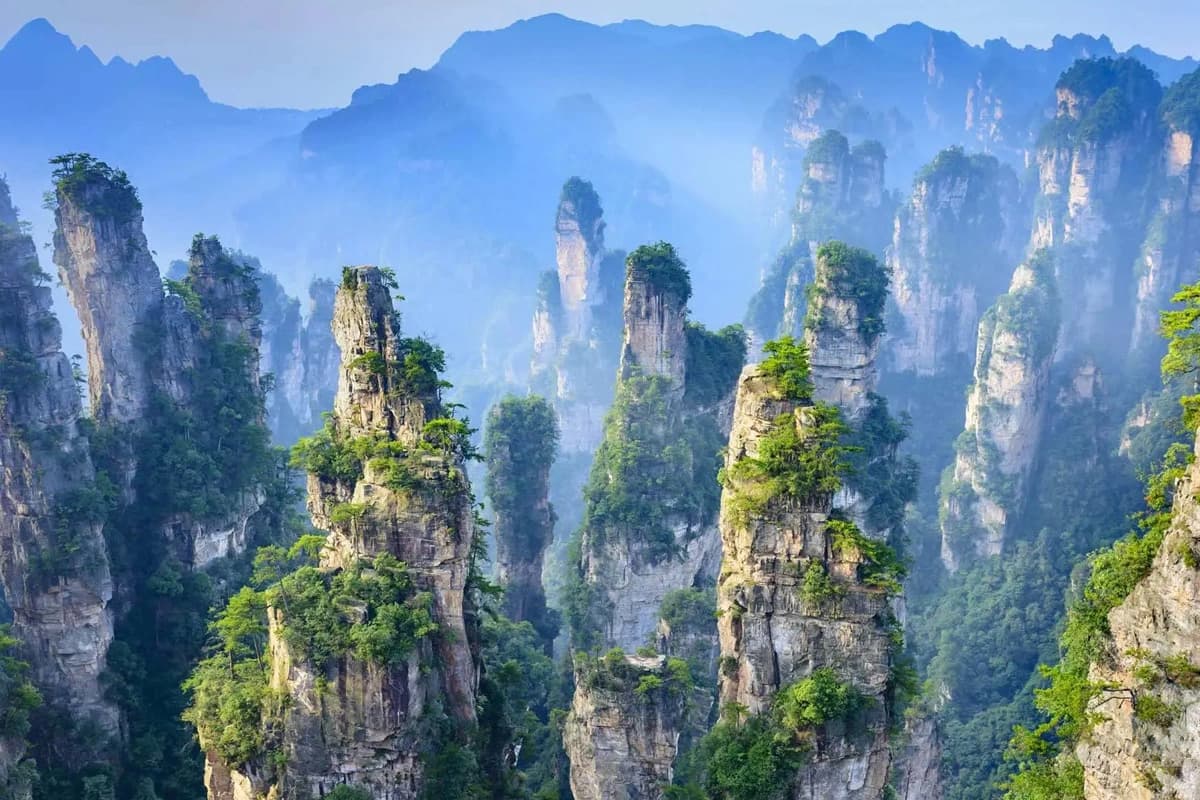 Zhangjiajie 2-Day Private Car Tour with Driver Service 4