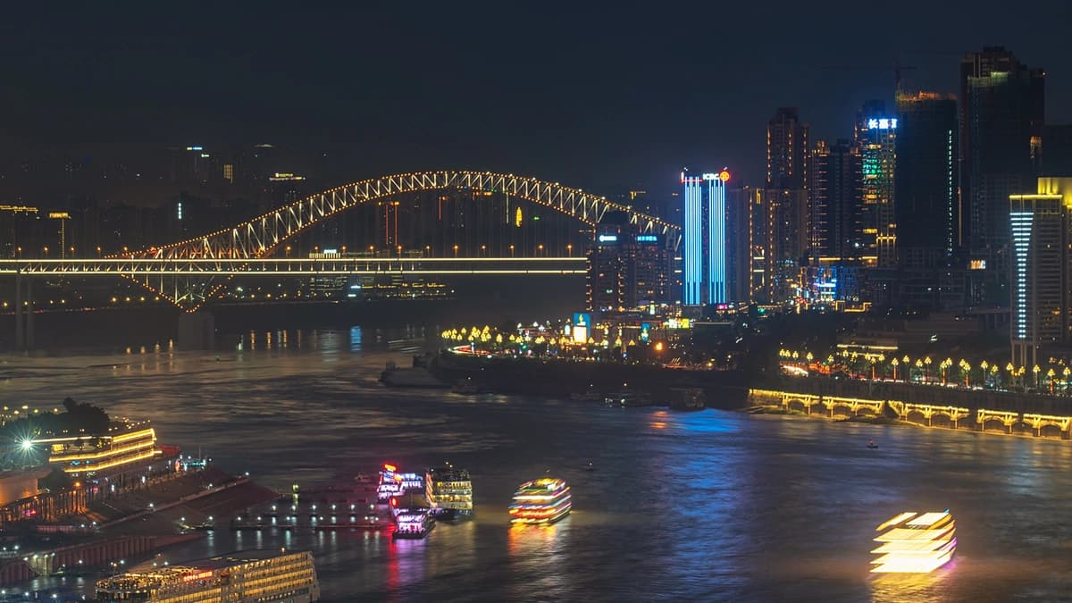 Chongqing Deep Exploration Private 4-Day Car Tour 4