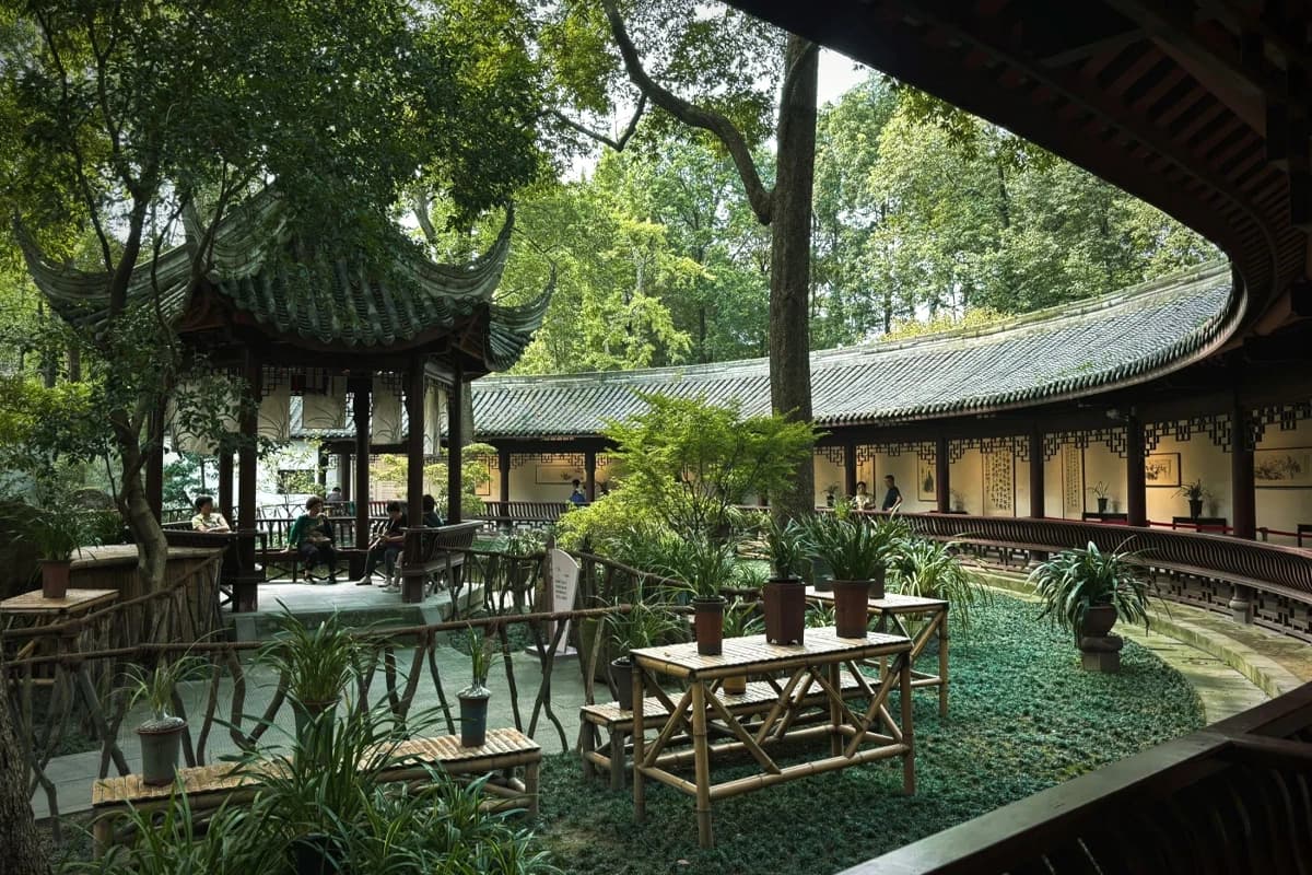 Chengdu Deep Experience Private 4-Day Car Tour