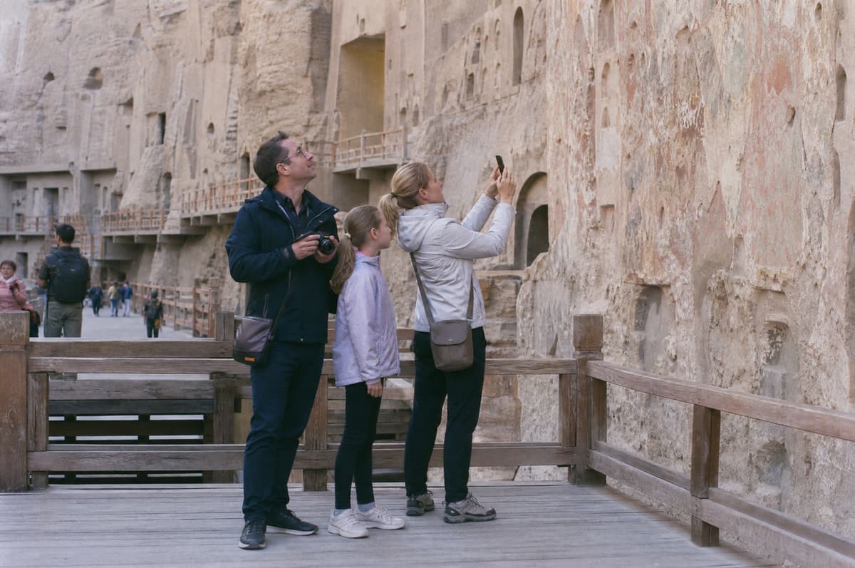 Dunhuang 3-Day Private Tour Mogao Caves Crescent Moon Spring